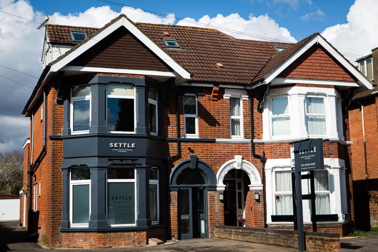 Settle Southampton - Stylish Self Check-In Rooms & Self Catering Suites Exteriér fotografie